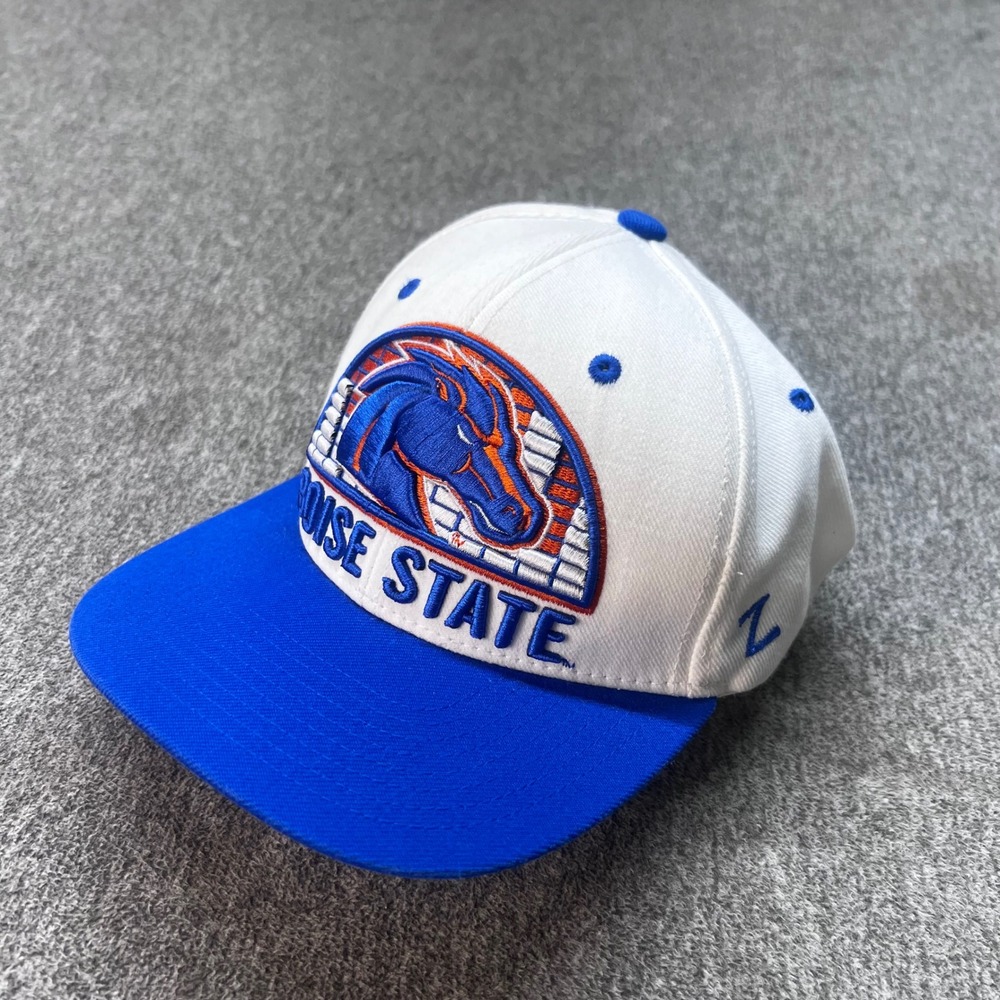 Zephyr Boise State Broncos Snapback Hat White Blue Vintage Style Cap